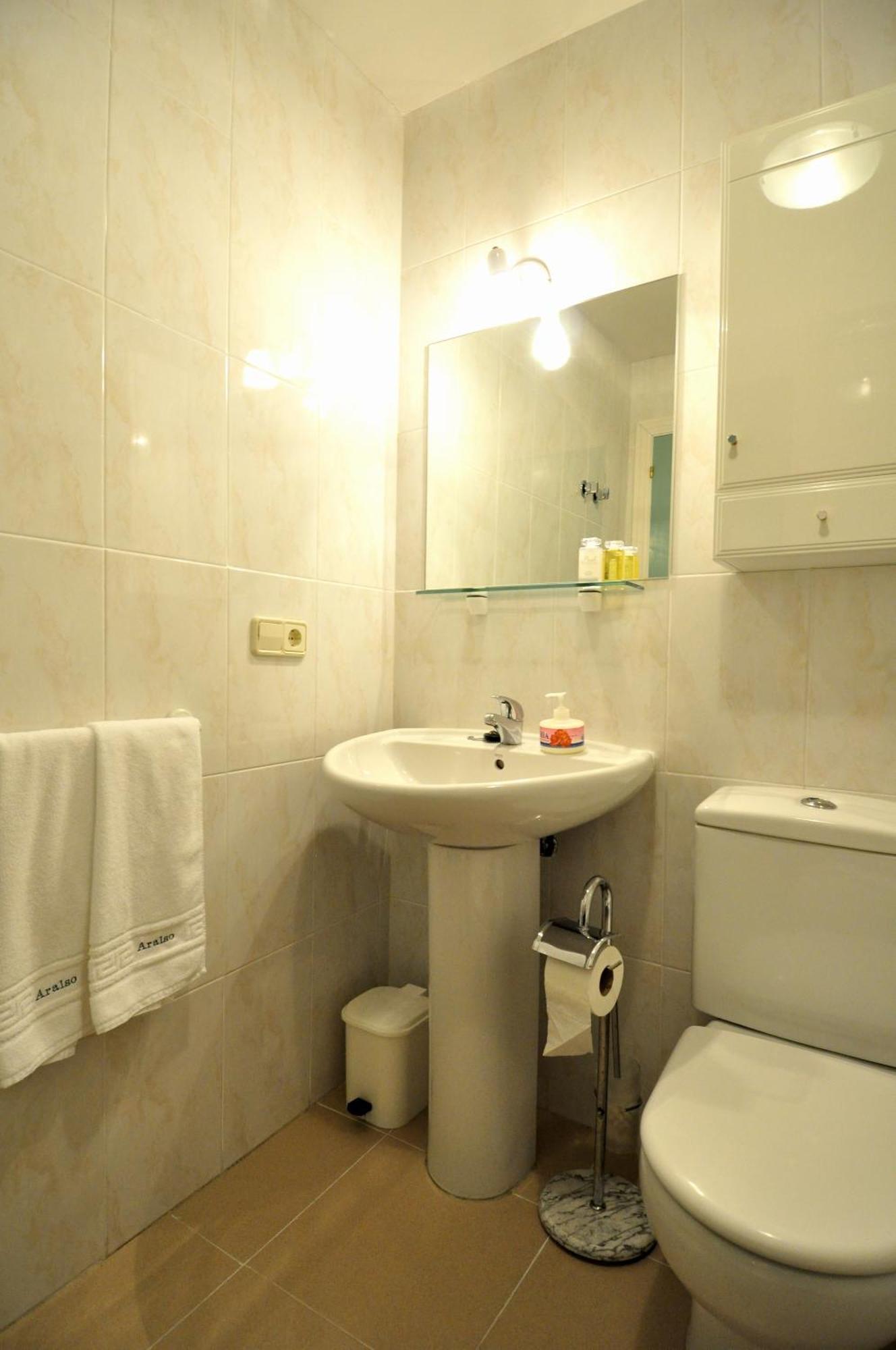 Hotel Apartamentos Aralso Sotillo 라 라스트리야 객실 사진