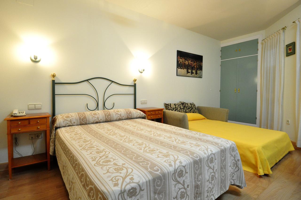 Hotel Apartamentos Aralso Sotillo 라 라스트리야 외부 사진