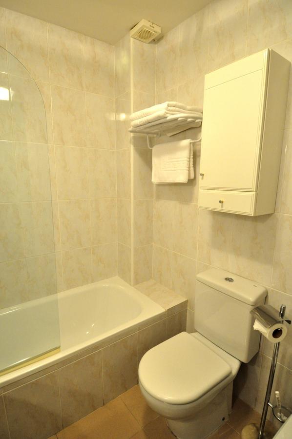 Hotel Apartamentos Aralso Sotillo 라 라스트리야 외부 사진